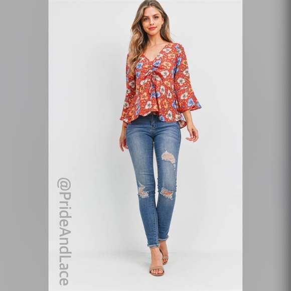 LAST 2️⃣ RED FLORAL TOP - Picture 2 of 5